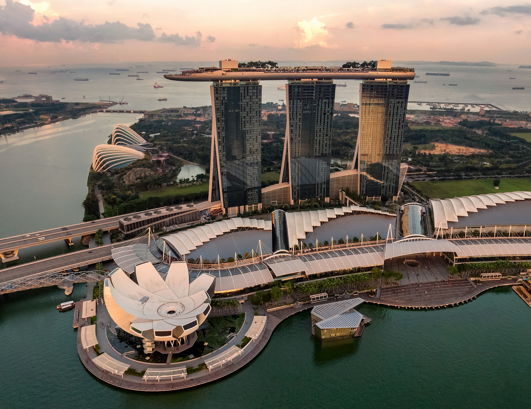 Singapore city skyline